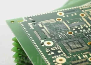 pcb via